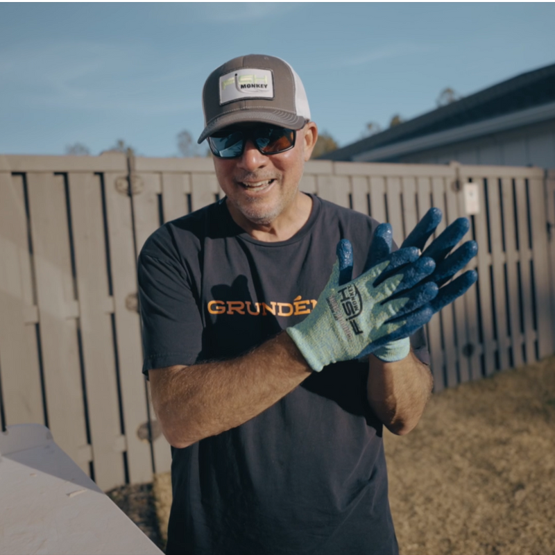 Gripper Cut-Resistant Fish Filleting Glove